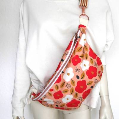 Crossbodybag BLUMEN Hüfttasche aus CANVAS  mit Wechselgurt  von zimtblüte