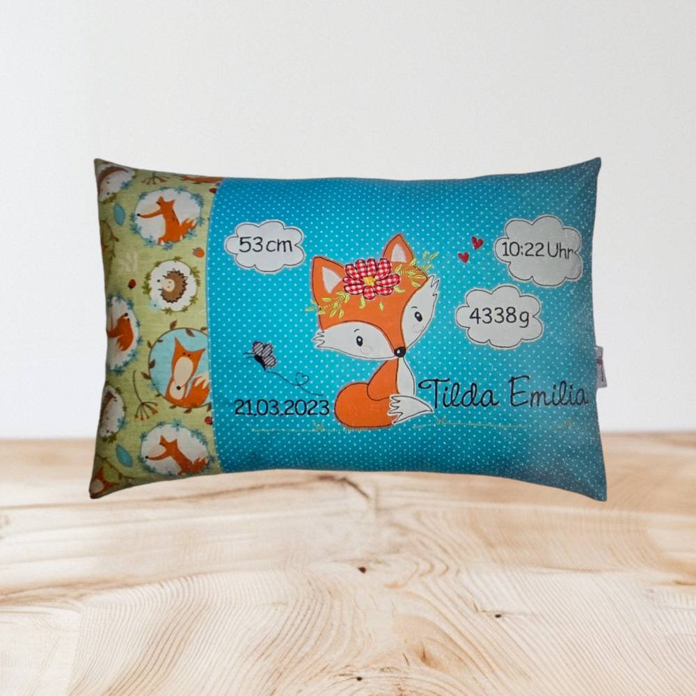 Tolle Geburtskissen mit verschiedenen Motiven , Personalisierte Kissen, Geschenk zur Geburt und Taufe 30x45 cm Bild 3