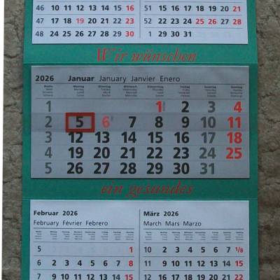 4-Block-Wandplaner - 7 Monate auf einen Blick - mit farbigem Aufdruck 2026