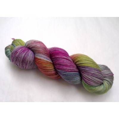 Handgefärbtes ultraweiches Merino Luxusgarn At My Time of Life 100g/360m, Strickwolle, Strickgarn, Webgarn