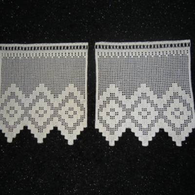 Häkelgardine, gehäkelte Gardine, gehäkelte Scheibengardine, mit Rhomben, häkeln, Handarbeit, Set 2 Stück,