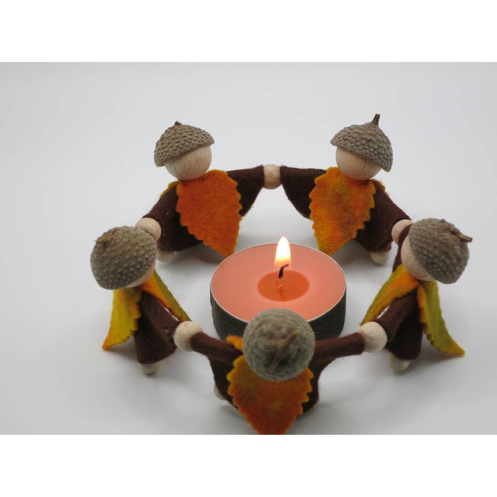 Herbstwichtel - Herbst - Eichelmännchen - Kerzendeko - Jahreszeitentisch - Waldorf Art