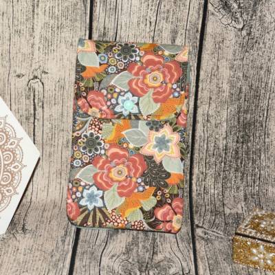 Handytasche Tuani-Blumenmuster-altgrün-floral-Cord
