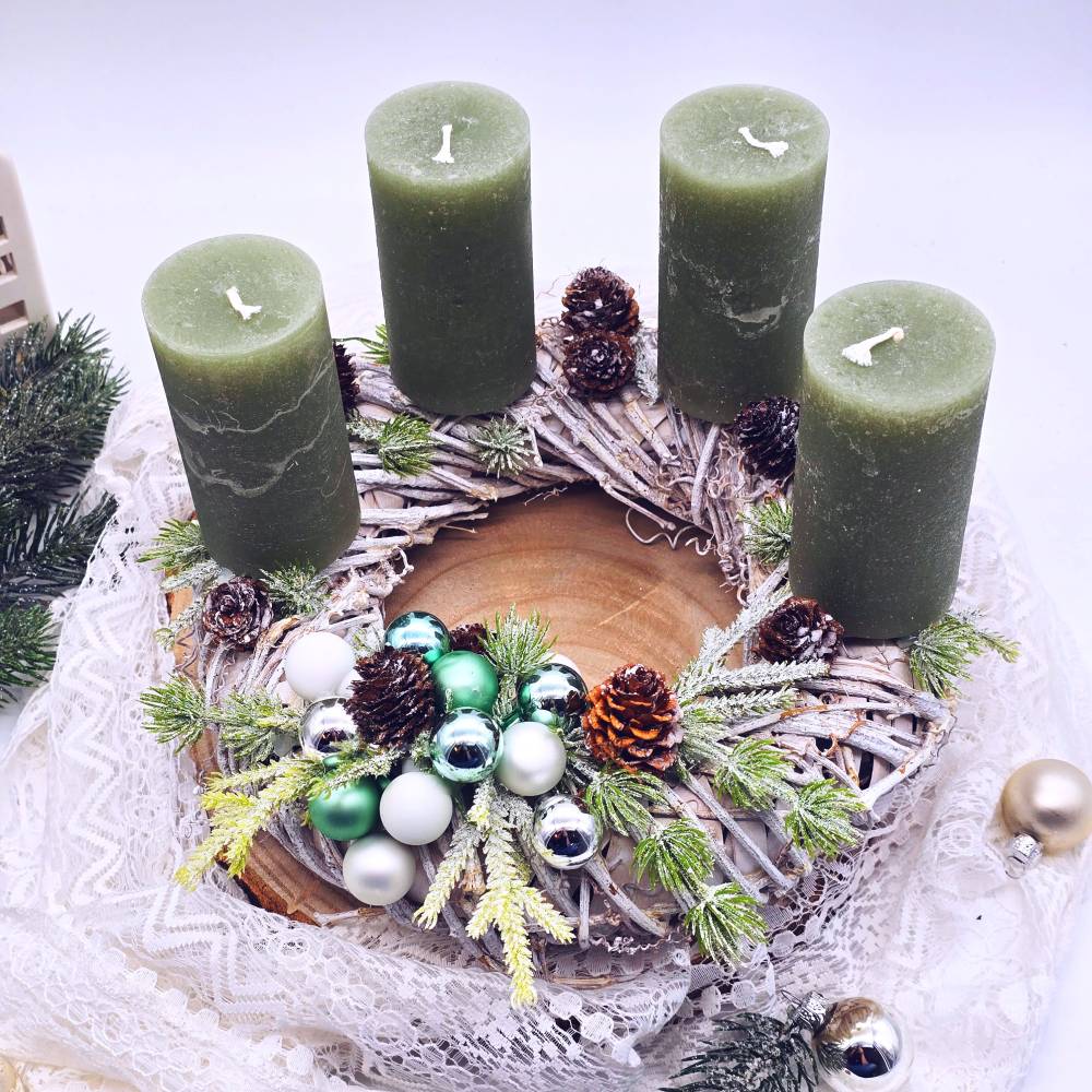 Adventskranz | Deko für die Weihnachtszeit | Adventsgesteck | Adventskranz salbei