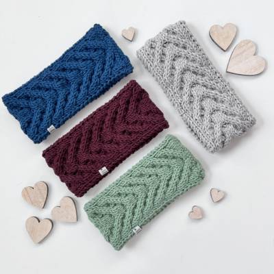 zimtblüte Stirnband EFFI merino mit Zopfmuster 4 Farben aus Wolle 