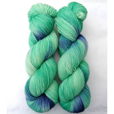 Seafoam II - Handgefärbtes Sockengarn 100g/420m, Strickgarn, Sockenwolle, 75% Wolle/25% Polyamid, 1 Strang