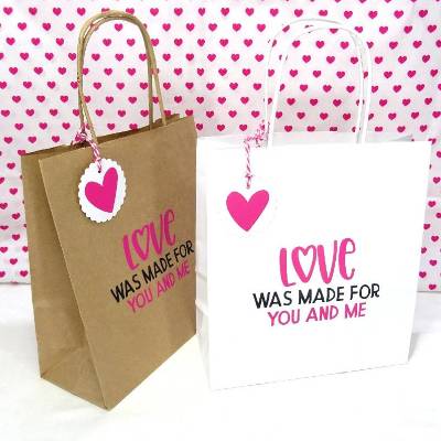 Geschenk Verpackung Kraftpapiertüte weiß natur braun Tasche Geschenkanhänger pink HERZ Love, Geschenk