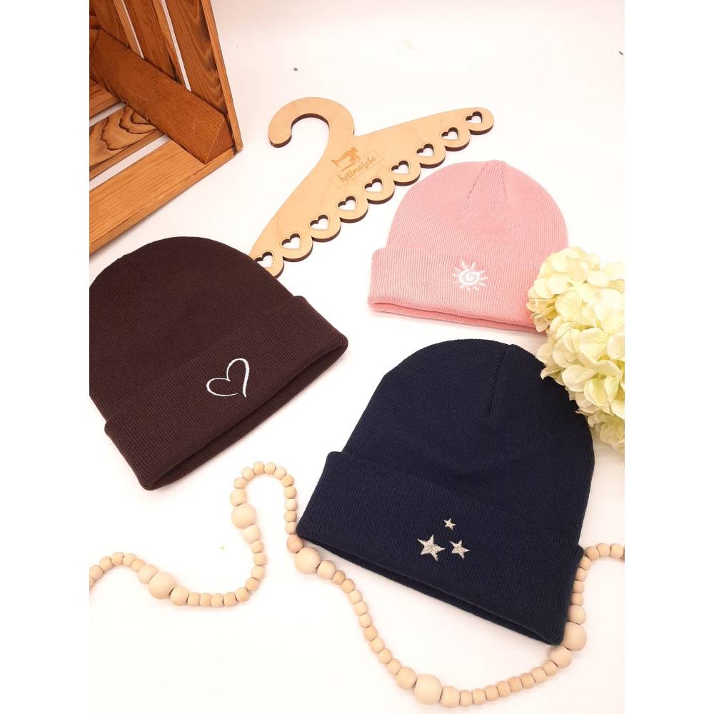 bestickte Beanie/ große Farbauswahl/ Onesize/ Sonne/ Regenbogen/ Herz/ Sterne Bild 1