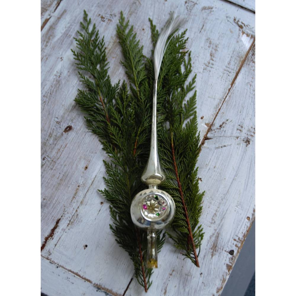 Vintage Weihnachtsbaum Spitze mit 3 Einstichen