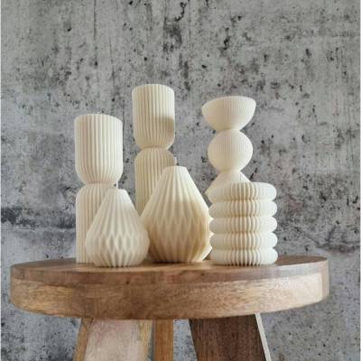 Sparset 6er Set handgegossene Kerzen - Sojawachs - Gerippte Säulen & Rillenkerzen, vegan, nachhaltig, minimalis