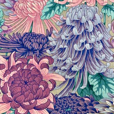 Stoff Kaffe Fassett Collective "Hokusais Mums" by Philip Jacobs in rosé, bleue und zartgrau