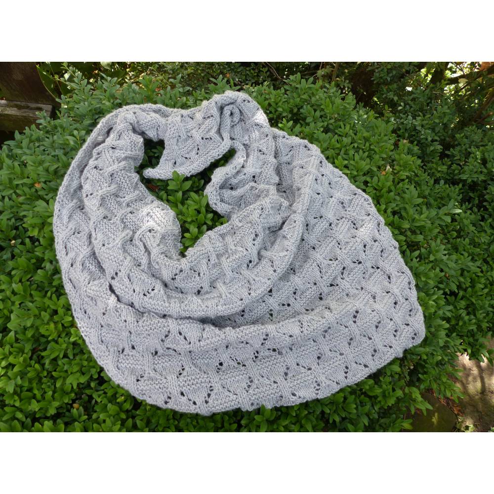 "Sanduhr " Strickanleitung für ein kleines Dreiecktuch Bild 1