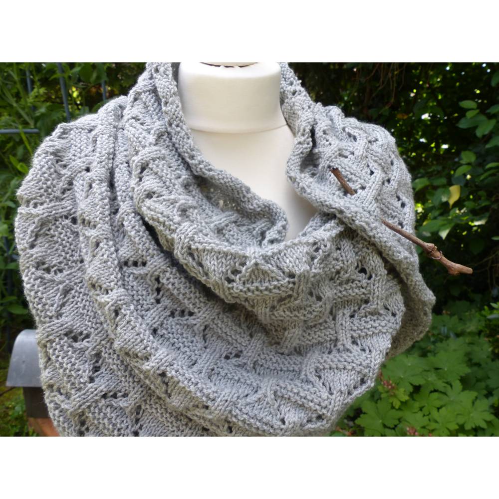 "Sanduhr " Strickanleitung für ein kleines Dreiecktuch Bild 5
