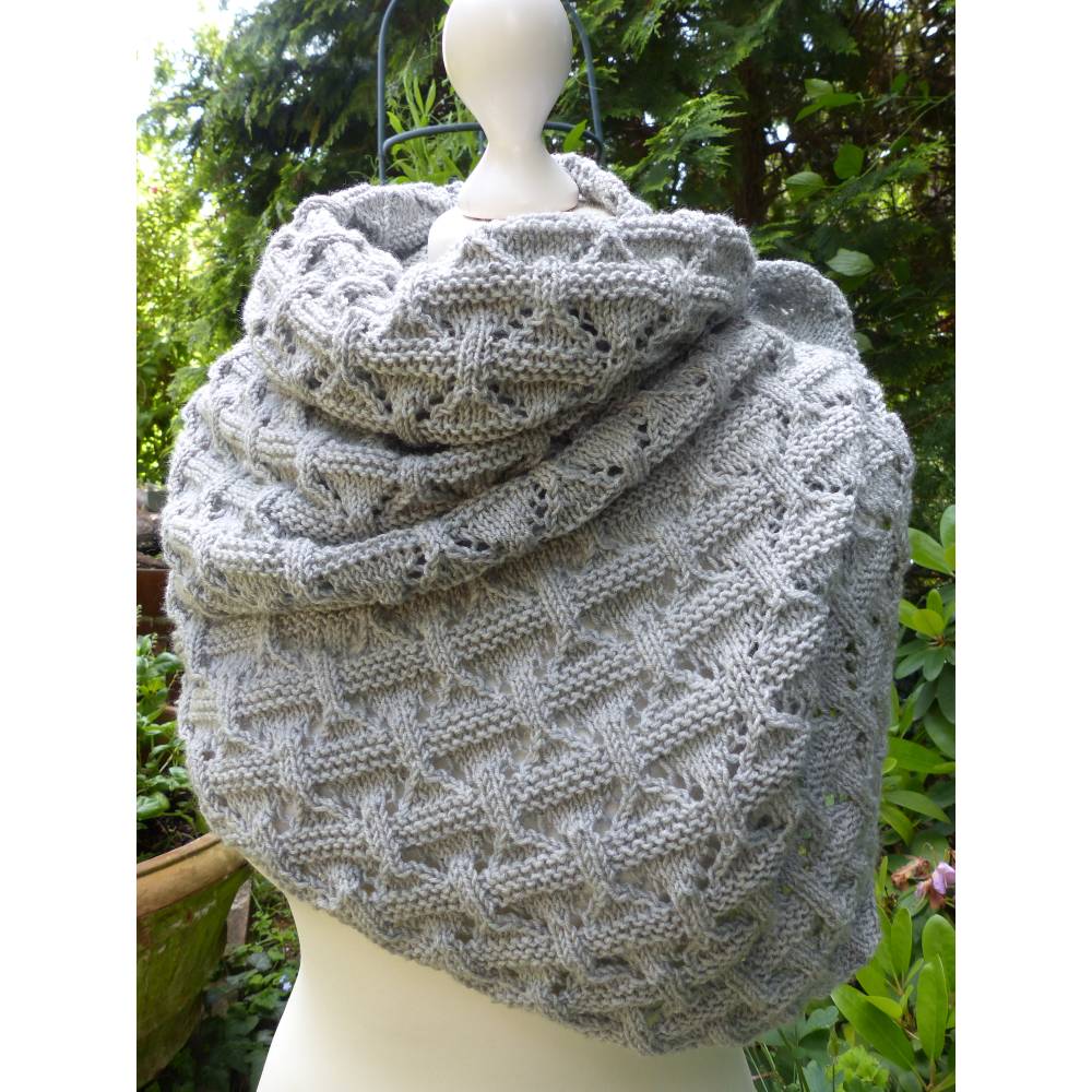 "Sanduhr " Strickanleitung für ein kleines Dreiecktuch Bild 7