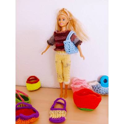 Gestrickte Puppenkleidung gehäkelt Barbie Kleidung