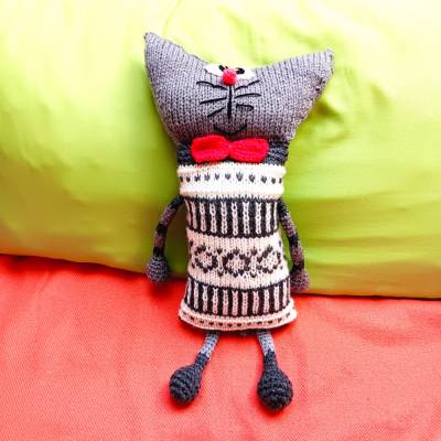 Katze gestrickt Geschenk Puppe