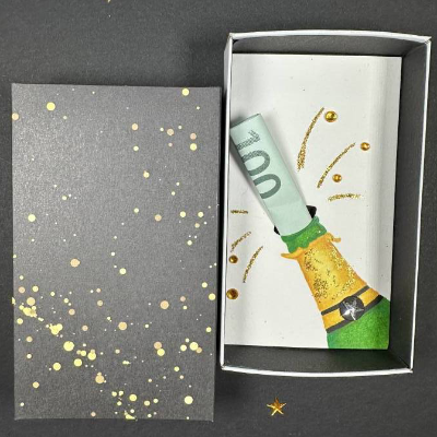Geschenkschachtel für Geldgeschenk schön verpackt mit Glitzer