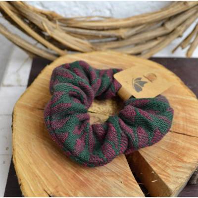 Scrunchie mit floralem Muster