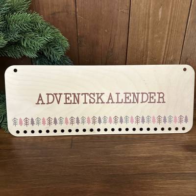 Personalisierter Holz-Adventskalender mit Baummuster