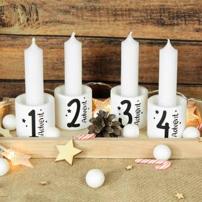 Adventskranz mit Kerzenhaltern auf Holztablett | Minimalistische Weihnachtsdeko mit 4 Kerzen