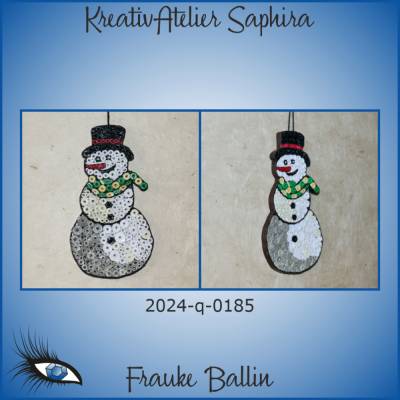 ►2024-q-0185◄ Schneemann mit schwarzem Hut und grünem Schal