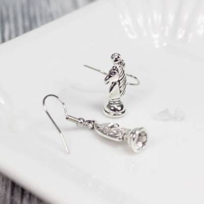 Ohrringe Ohrhänger Schach Schachfigur Springer Pferd Ross Rössel Reiter RB PB Geschenk Geschenkidee Ohrhaken