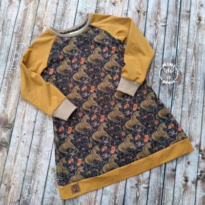 Raglankleid mit Pferden Gr. 116 nachtblau und senf