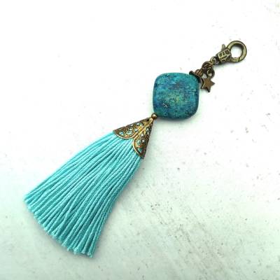 Taschenanhänger Kettenanhänger Schlüsselanhänger  Edelstein Chrysokoll mit Quaste in Aqua Vintagesti