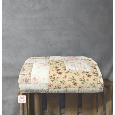 Patchworkdecke Shabby Vintage – Quilt & Tagesdecke 125x188 cm – Rosen Landhausstil, Baumwolle, waschbar