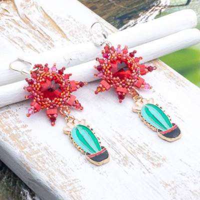 funkelnde beadwork ohrringe in rot, weihnachtsgeschenk, emaille