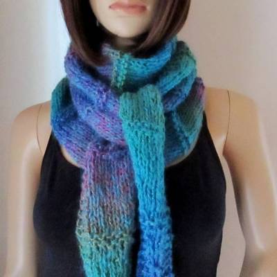 Schaltuch, Halstuch mit tollem Farbverlauf, etwas Glitzer und Mohair, Dreieckstuch, gestrickt