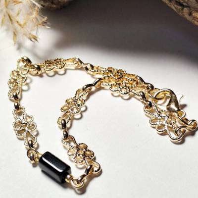 Damenarmband aus 18k vergoldeter Kupferkette mit Onyx-Röhrchen 