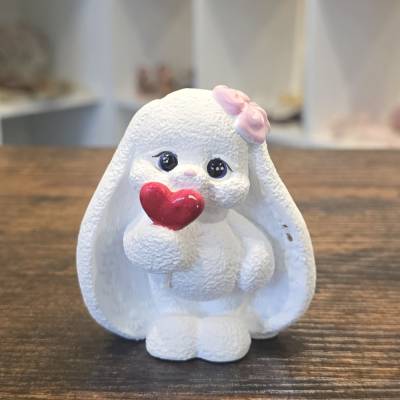 Deko Figur - Hasenmädchen mit Herzlolli -