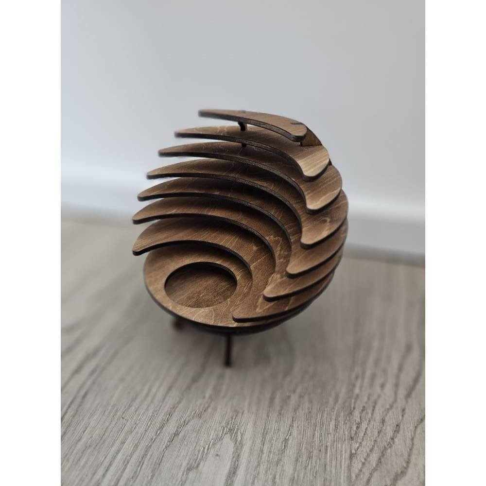 Eleganter Spiral-Teelichthalter aus Holz – Für ein faszinierendes Lichtspiel in Ihrem Zuhause, Teelichtständer, Teelicht