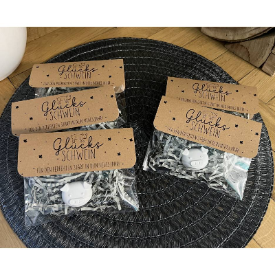 Glücksschwein in der Tüte / Glücksbringer / Glück für das neue Jahr / Neujahrsgruß Gastgeschenk Goodie Silvester
