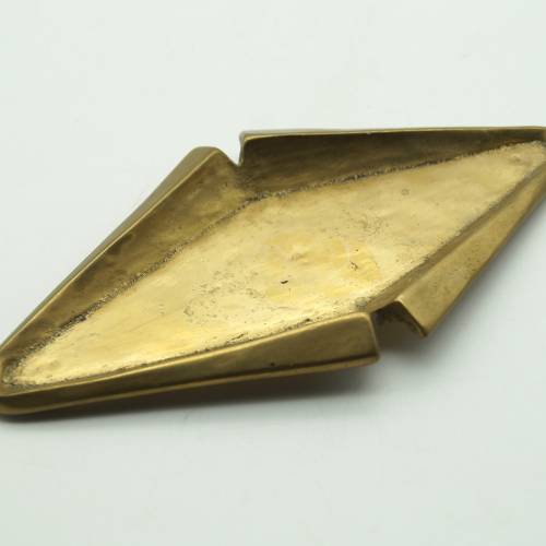 Aschenbecher aus Messing vintage Objekt von Candela 1970er Ascher Sandguss handpoliert Tobacciana Mid Century Design