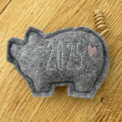 Filzglückschwein // Glücksbringer // Schweinchen // Talisman // Glücksschwein // Filzschwein "2025"
