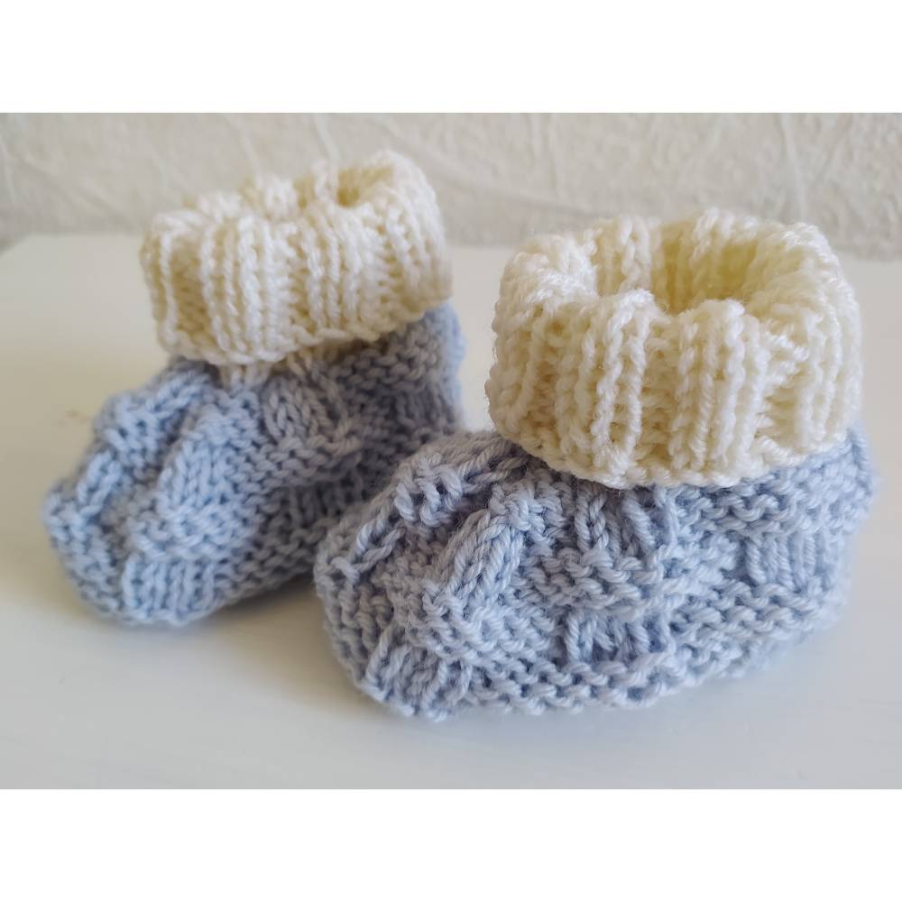 Strickanleitung Babyschuhe / Booties Snaffel Bild 1