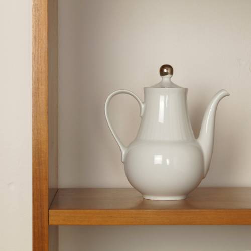 Vintage Kaffeekännchen zeitlos schlicht weiß Goldrand 70er Kanne 500 ml Ilmenau Porzellan Entwurf Diana von Peter Smalun