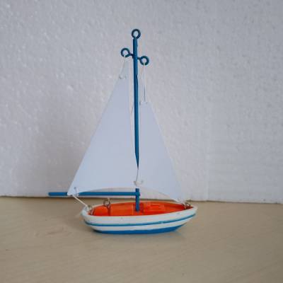 Süßes Segelboot aus Resin & Metall – Deko & Geldgeschenke basteln | SaBienchenshop