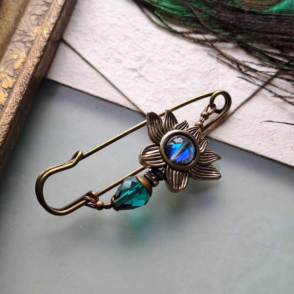 Tuchnadel Lotus Pfau und Kristall, funkelnde Schalnadel in Smaragdgrün und Bronze N-7-AB-34 Bild 9