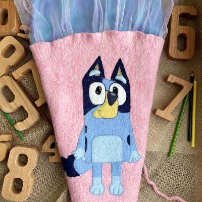 Schultüte Zuckertüte Einschulung gefilzte  Schultüte Bluey Mädchen