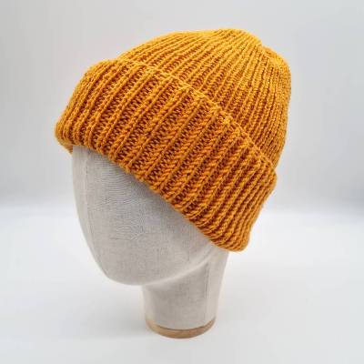 Gestrickte Mütze mit Umschlag unisex aus Wolle ( Merino ) in gelb orange, handgestrickt, la piccola Antonella