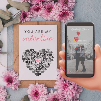 Valentinstag Geschenkkarte | Personalisiertes Paargeschenk | You are my valentine | QrCode Love Story