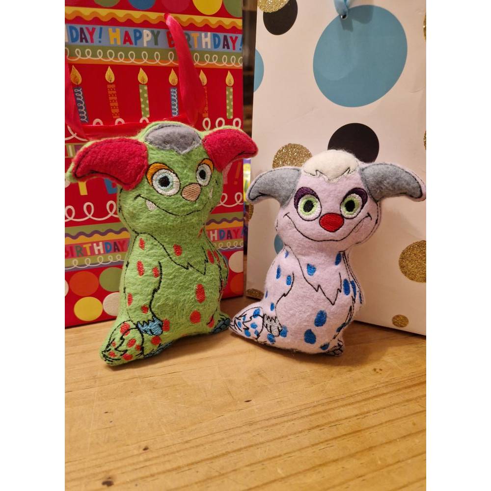 Kuschelkissen Monsterchen Set 13x18 & 20x28 Bild 3