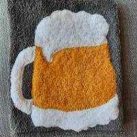 Witziger Waschhandschuh für Erwachsene mit Bierkrug – Lustiger Gag aus Bayern