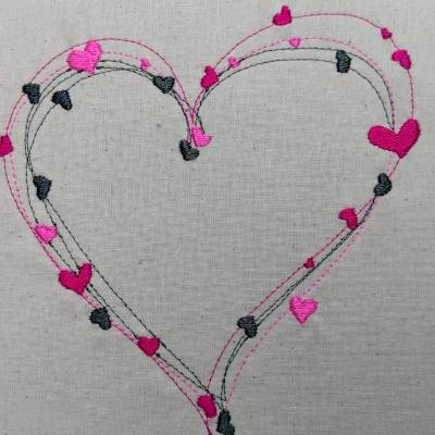 Stickdatei Herz Valentine 10x10cm – Dreifarbig, filigran & ideal für Valentinstag & Muttertag
