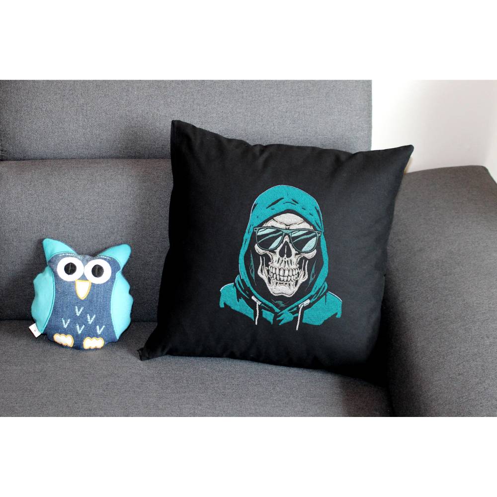 Maschinen Stickdatei - Totenkopf cool Color Lichteffekt  20x26-30cm, 21*40cm EXP Bild 8