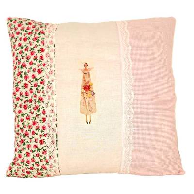 Kissenbezug Landhausstil mit Rosen, Tilda-Figur & Spitze – 100% Baumwolle, Handmade