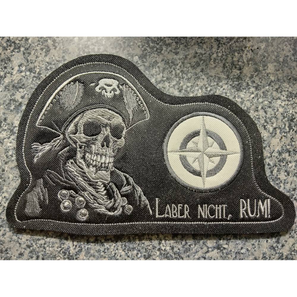 Totenkopf Pirat Lichteffekt 20x26-30cm, 21*40cm EXP Bild 8